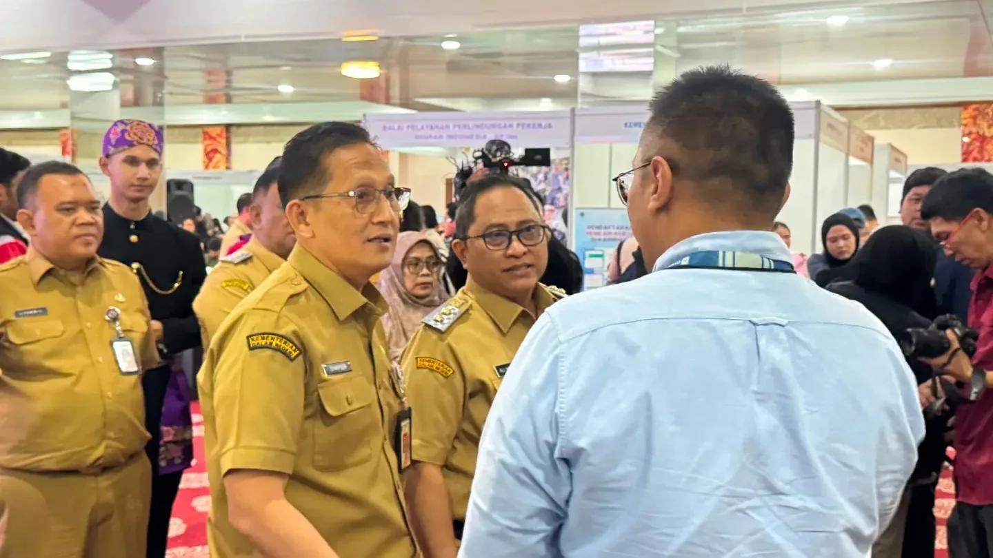 Pelayanan dan kegiatan ketenagakerjaan Disnaker Kabupaten Simeulue
